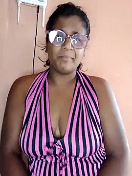 indianstrawberrylips4u online show from 03.12.26