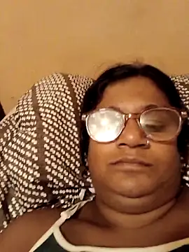 indianstrawberrylips4u online show from 05.05.26