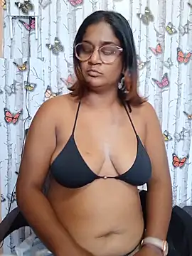 indianstrawberrylips4u online show from 05.13.26