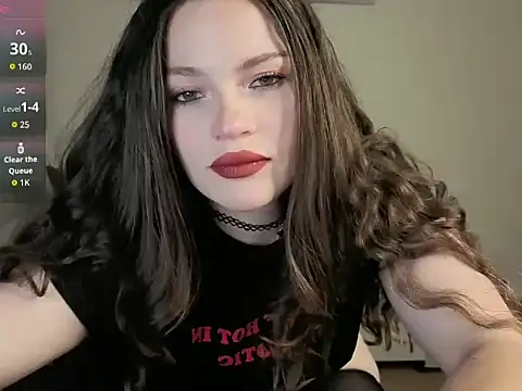 Snapshot of Avelinehowo_uwu chatting on 07.02.26 Avelinehowo uwu online show from 07.02.26