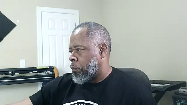 Cleozevo1961 online show from 03.27.26