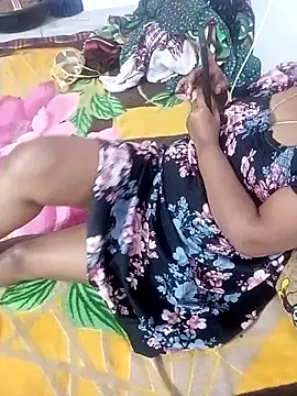 Snapshot of Angel_honeybear_143 chatting on 02.18.26 Angel honeybear 143 online show from 02.18.26