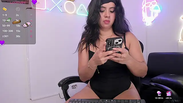 Valery Cortez   online show from 07.06.26