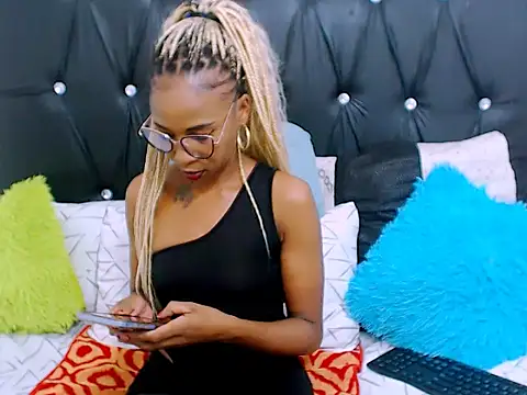 Snapshot of SassyyLadyKay chatting on 03.02.26 SassyyLadyKay online show from 03.02.26