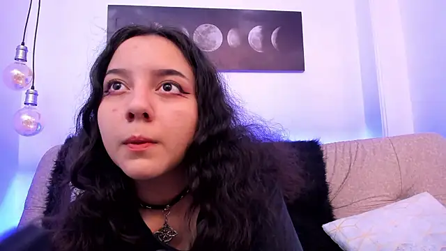 Snapshot of Chloe_Noire chatting on 03.04.26 Chloe Noire online show from 03.04.26