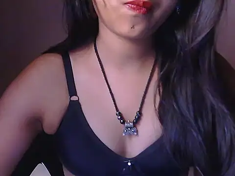 Snapshot of sassy_slut_69 chatting on 04.22.26 sassy slut 69 online show from 04.22.26