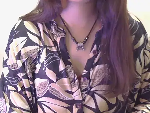 Snapshot of sassy_slut_69 chatting on 04.23.26 sassy slut 69 online show from 04.23.26