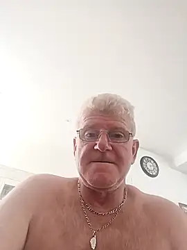 olivbisoumis online show from 02.19.26