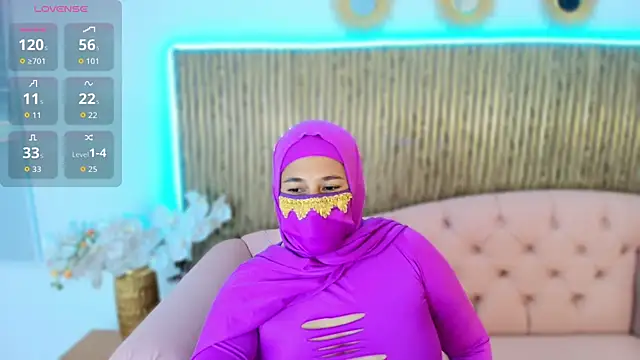 Nadia Privee online show from 02.22.26