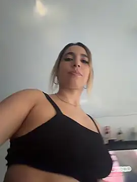 Sophiexx  online show from 03.07.26