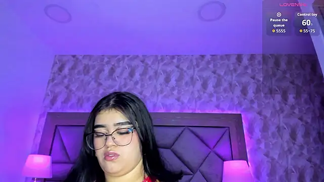 AnniJones online show from 03.04.26