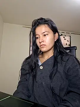 Miiia a online show from 03.11.26