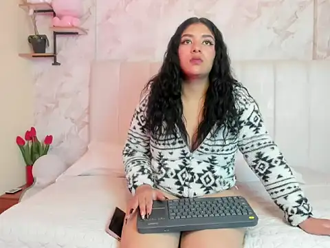 Snapshot of KaileeRoss chatting on 02.23.26 KaileeRoss online show from 02.23.26