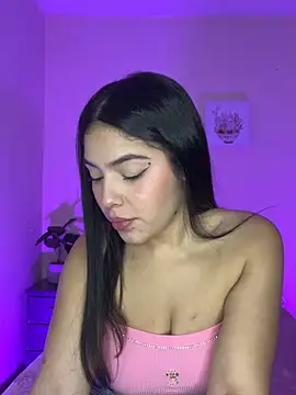 Snapshot of haily_babe chatting on 07.22.26 haily babe online show from 07.22.26