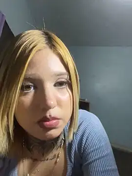 avrillayan online show from 02.24.26