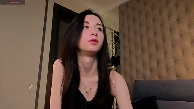 MiguelinaRasmuson online show from 04.01.26