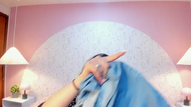 Angelie Rosebrm online show from 04.09.26