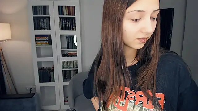 littleevilon online show from 02.22.26