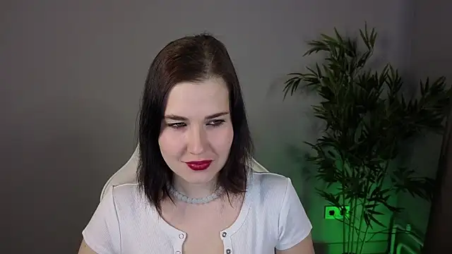 Snapshot of alian_legs chatting on 02.23.26 alian legs online show from 02.23.26