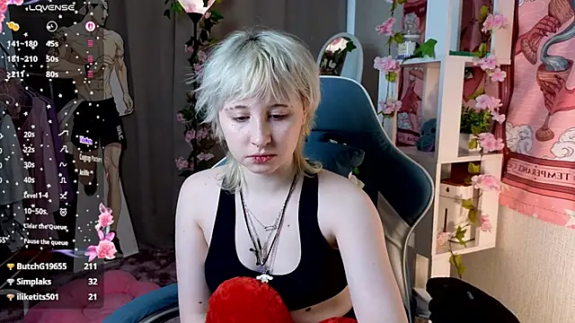 May leaf online show from 02.20.26