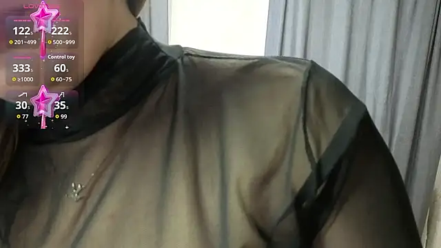 LinaTrixxi online show from 03.02.26