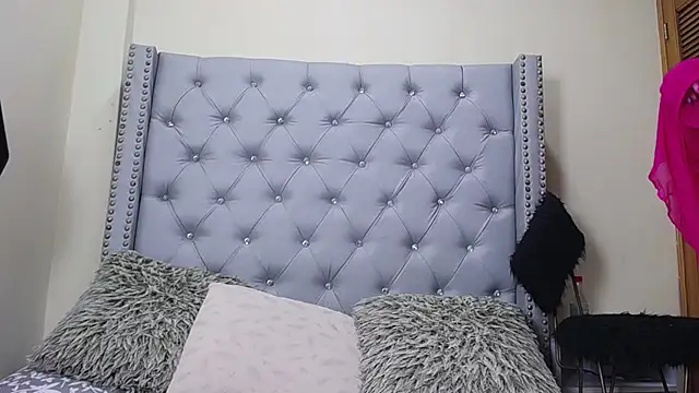 skarlett  36 online show from 04.14.26