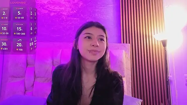 chloe bluee  online show from 03.19.26