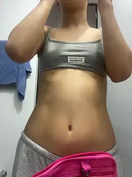 chloe bluee  online show from 06.25.26