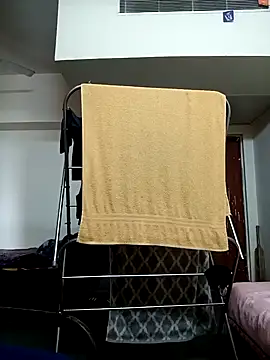 Snapshot of peanutbutteater chatting on 03.31.26 peanutbutteater online show from 03.31.26