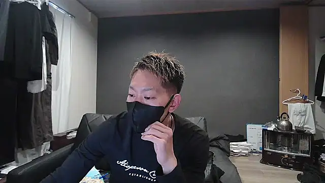 Snapshot of ryuaaaaa chatting on 03.11.26 ryuaaaaa online show from 03.11.26