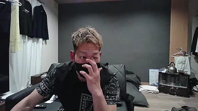 Snapshot of ryuaaaaa chatting on 03.12.26 ryuaaaaa online show from 03.12.26