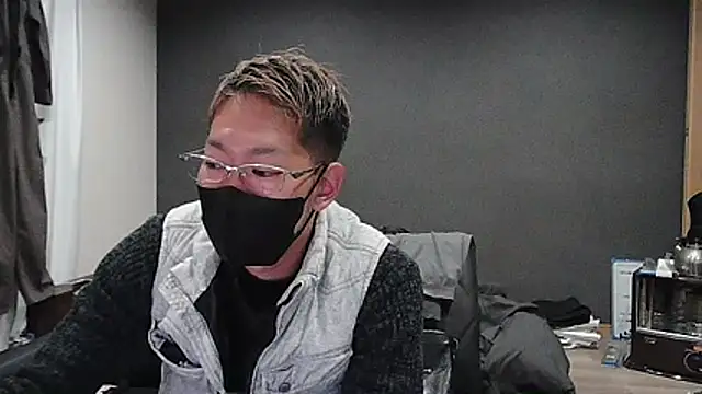 Snapshot of ryuaaaaa chatting on 03.15.26 ryuaaaaa online show from 03.15.26