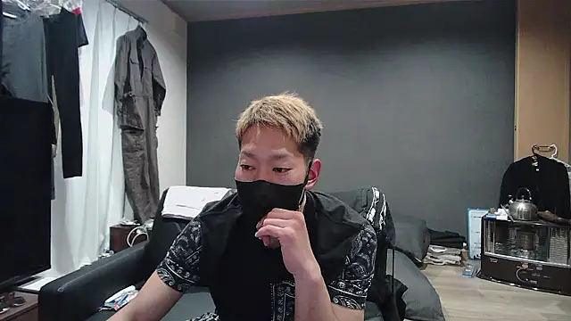 Snapshot of ryuaaaaa chatting on 03.17.26 ryuaaaaa online show from 03.17.26