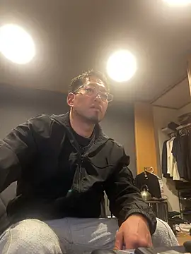 Snapshot of ryuaaaaa chatting on 03.18.26 ryuaaaaa online show from 03.18.26