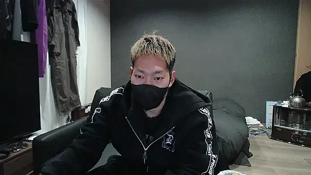 Snapshot of ryuaaaaa chatting on 03.22.26 ryuaaaaa online show from 03.22.26