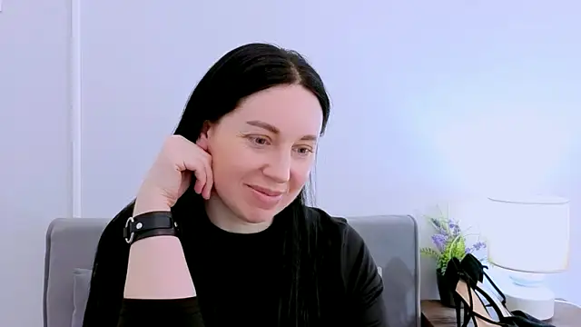 MiaFair online show from 04.01.26