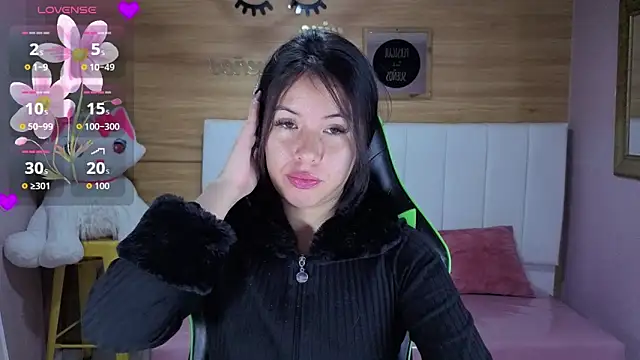 Kylia a online show from 04.17.26