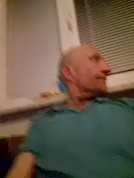 Snapshot of Tomasexxxx chatting on 02.25.26 Tomasexxxx online show from 02.25.26