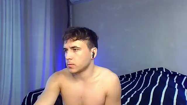 Snapshot of Denis_sport chatting on 06.12.26 Denis sport online show from 06.12.26