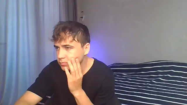 Snapshot of Denis_sport chatting on 06.19.26 Denis sport online show from 06.19.26