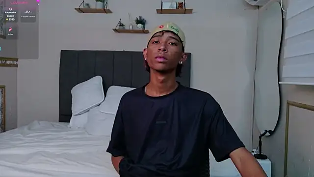 Little Twink19x online show from 02.27.26