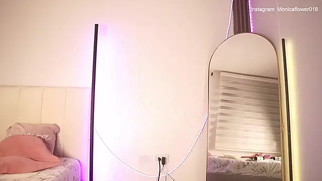monicaflowerr online show from 06.07.26