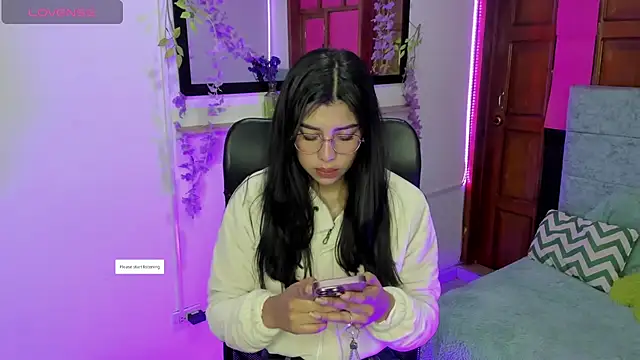 Aysha winxs online show from 04.18.26