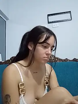 Snapshot of sara_cute_so chatting on 05.19.26 sara cute so online show from 05.19.26
