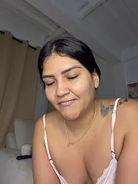 EmiliaVincenzo online show from 03.19.26