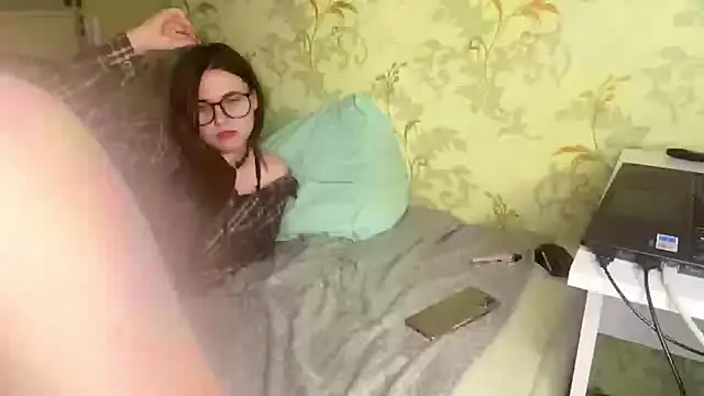 GloriaBabyCouple online show from 03.06.26