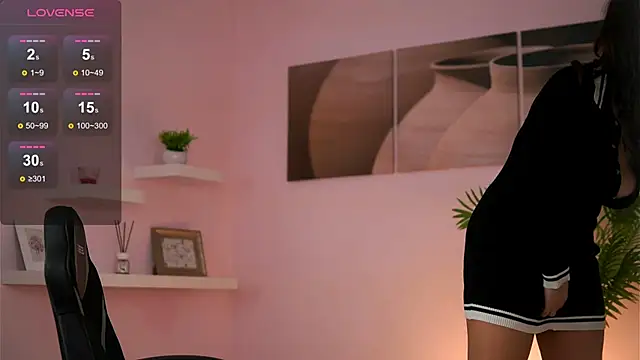 Snapshot of Playful_Issa chatting on 03.31.26 Playful Issa online show from 03.31.26