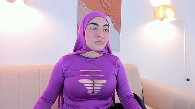 Snapshot of Malika_Noor chatting on 05.09.26 Malika Noor online show from 05.09.26