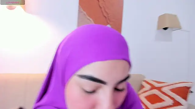 Snapshot of Malika_Noor chatting on 06.02.26 Malika Noor online show from 06.02.26