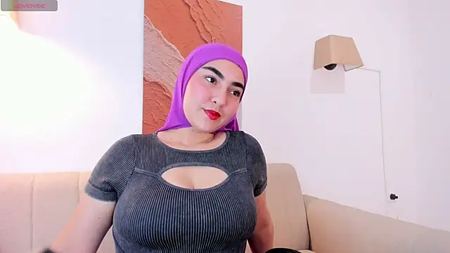 Snapshot of Malika_Noor chatting on 06.06.26 Malika Noor online show from 06.06.26